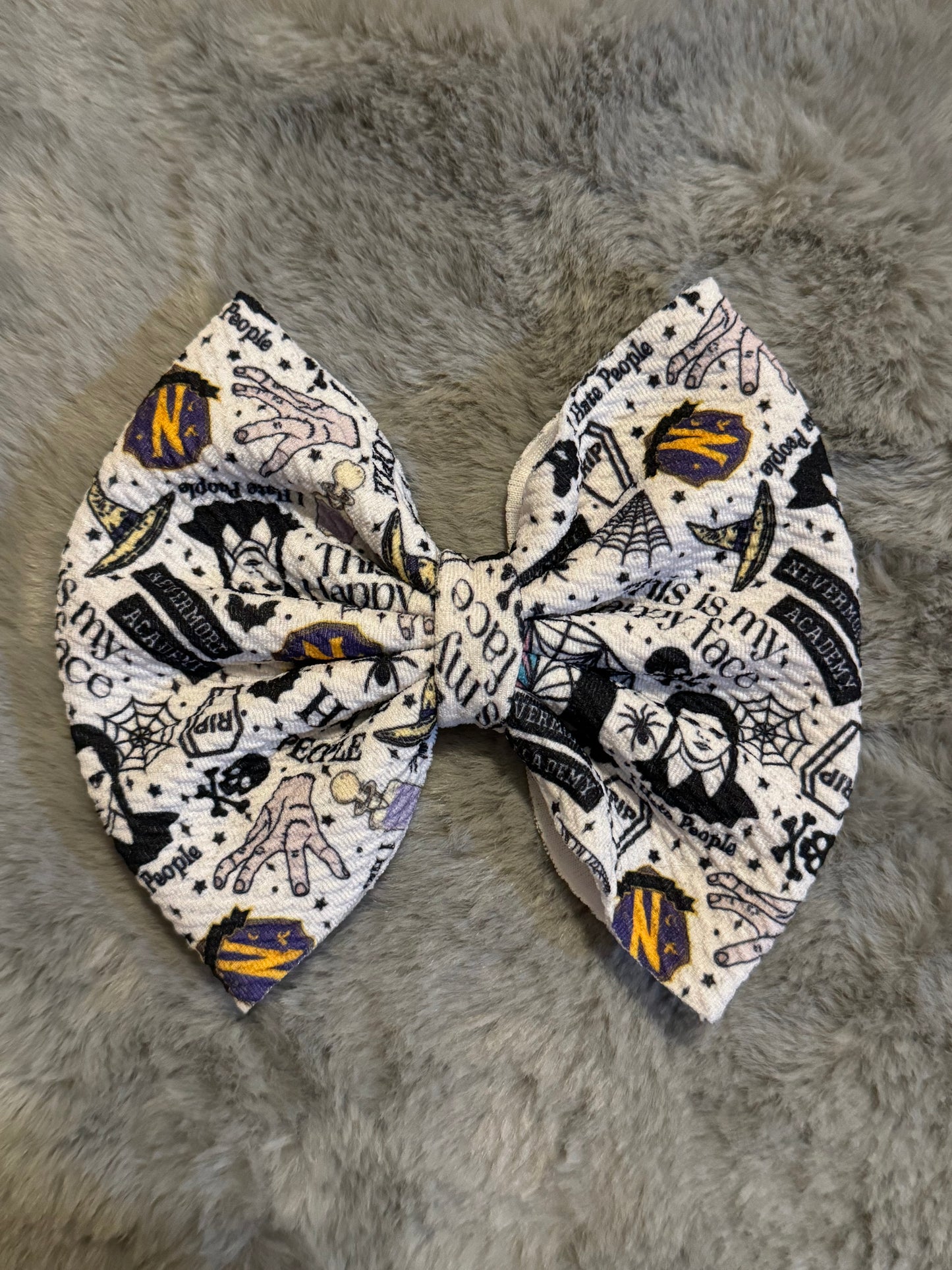 Spooky Chic Bow 5in