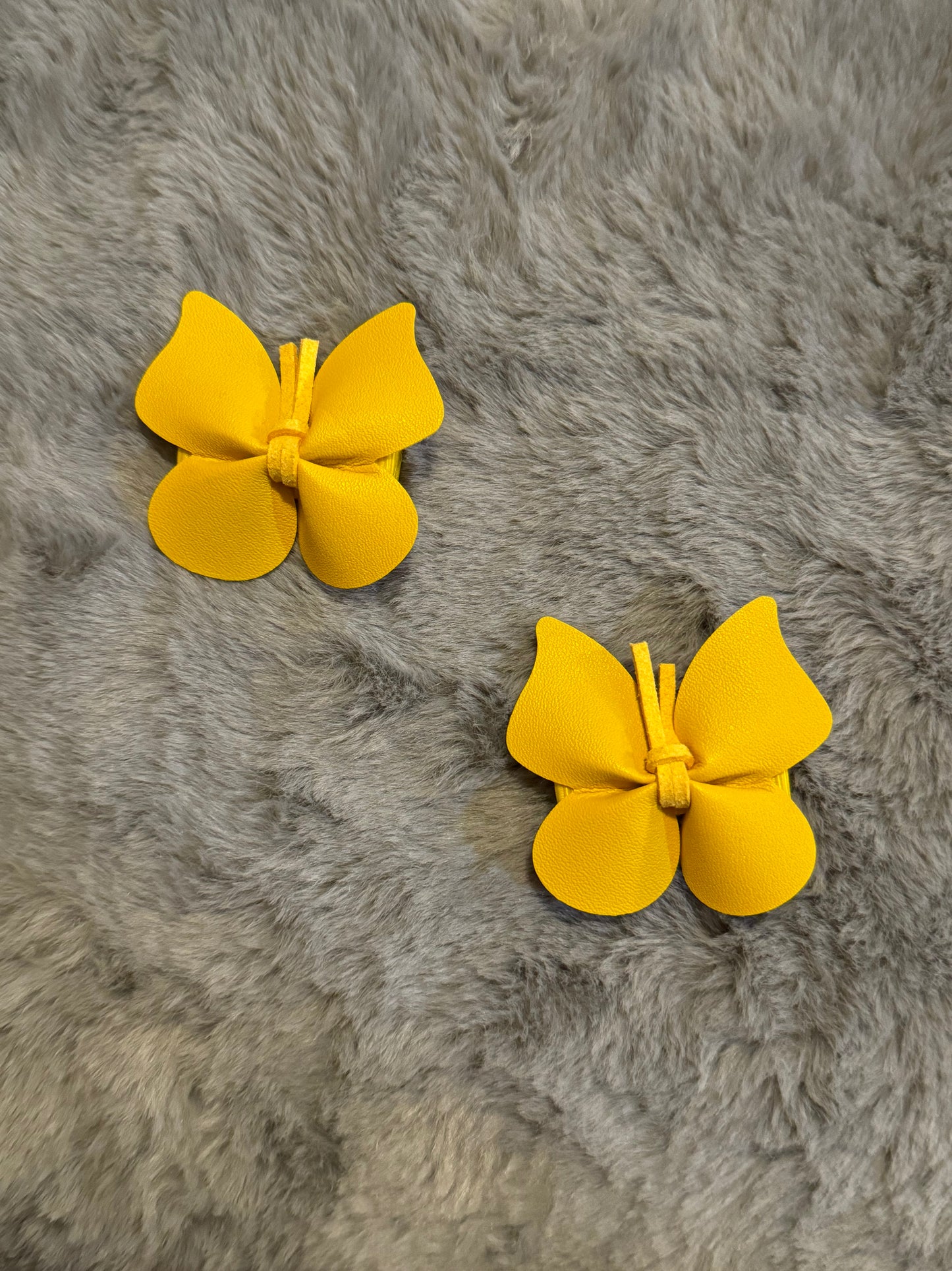 Leather Flutter Piggie Bows (Yellow)